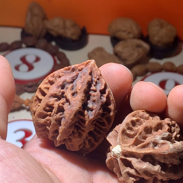 闲***@文玩核桃吊坠东北25