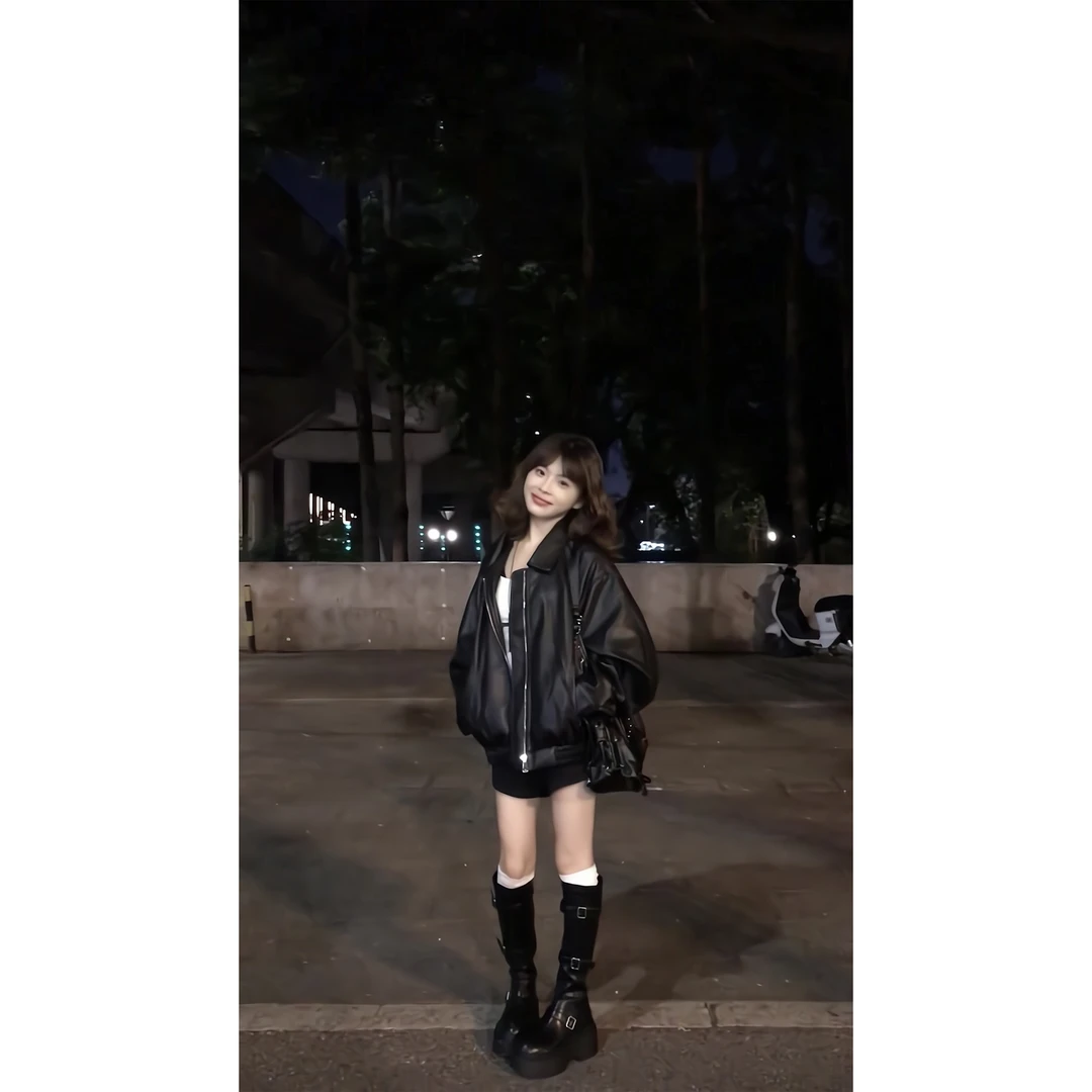 秋季黑色复古皮衣外套女设计感今年流行机车夹克上衣短裤热裤靴裤
