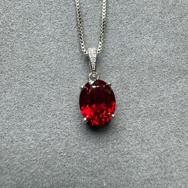 专柜正品 鸽血红宝石 8*10尺寸 简单轻奢S925银吊坠060