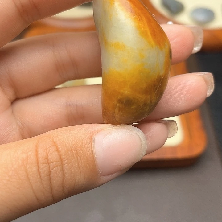 和田玉未镶嵌颈饰21