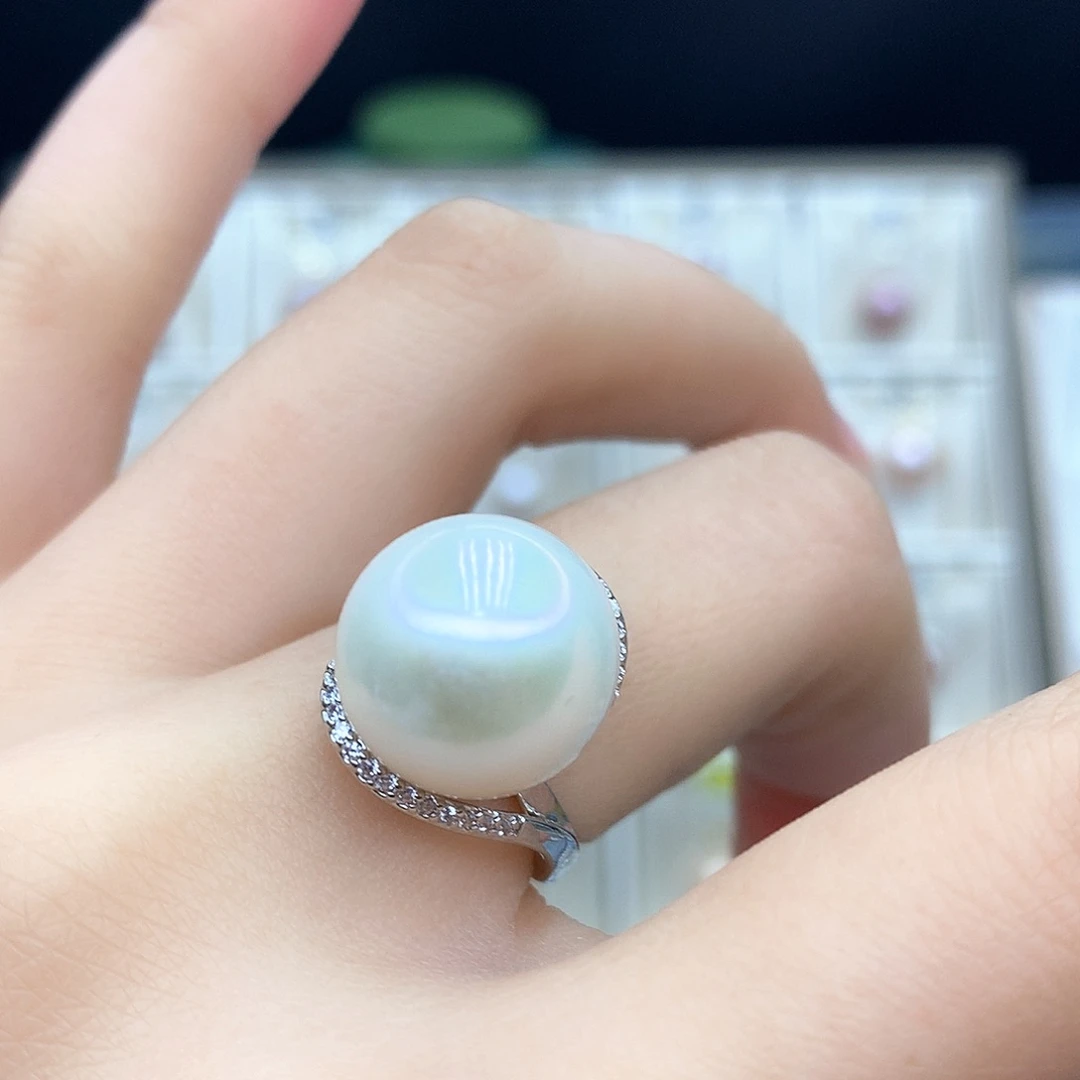 淡水珍珠颈饰合金