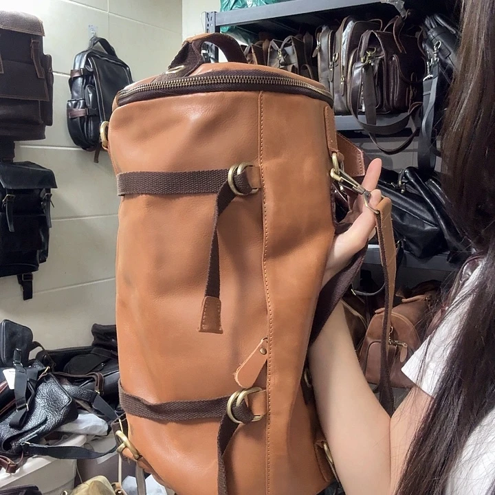 小牛皮（革）头层牛皮斜挎包包