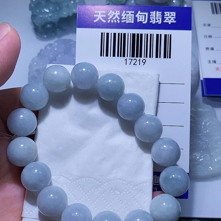 翡翠未镶嵌颈饰天光墟翡翠市场现金代购