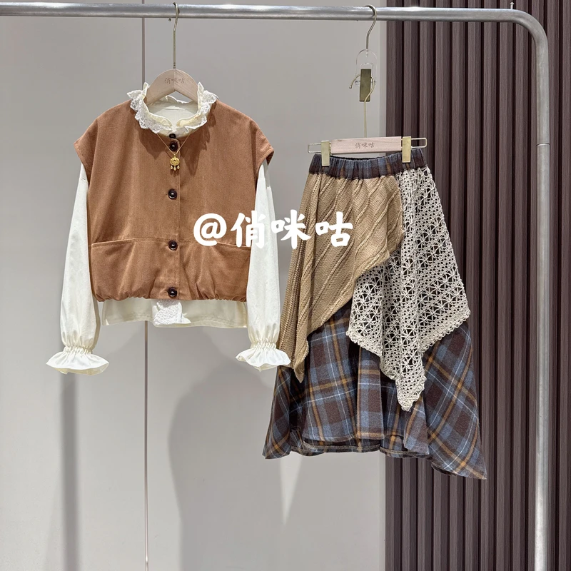 女童秋季新款波西米亚花边衬衫叠穿灯芯绒马甲拼接半身裙三件套