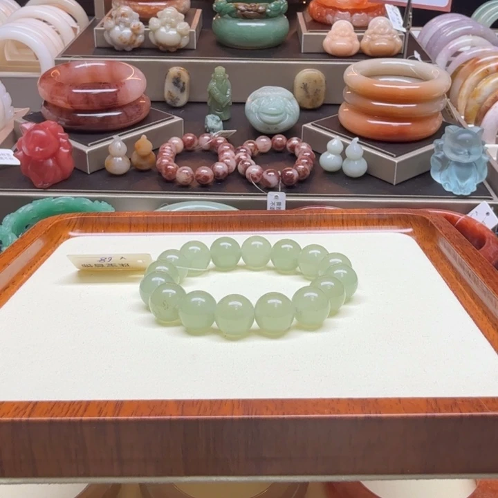 石英岩玉未镶嵌手镯