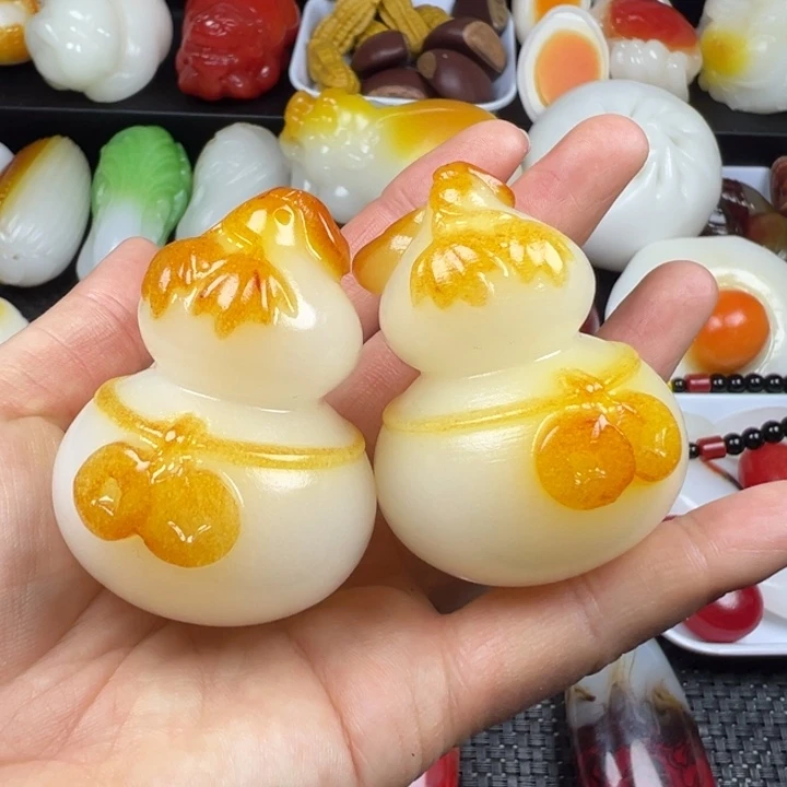 新疆戈壁五彩石金丝