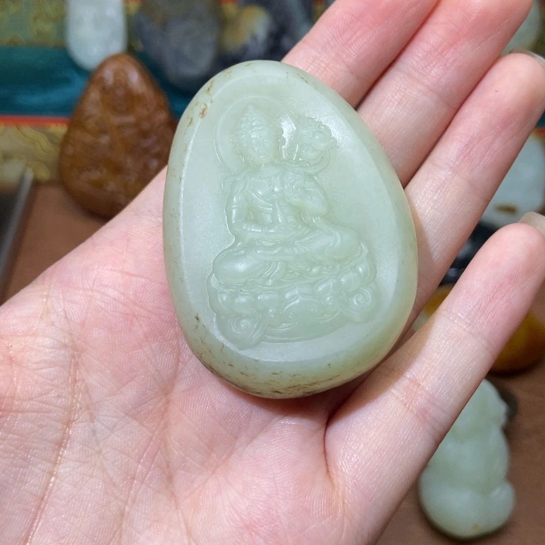 颈饰未镶嵌和田玉
