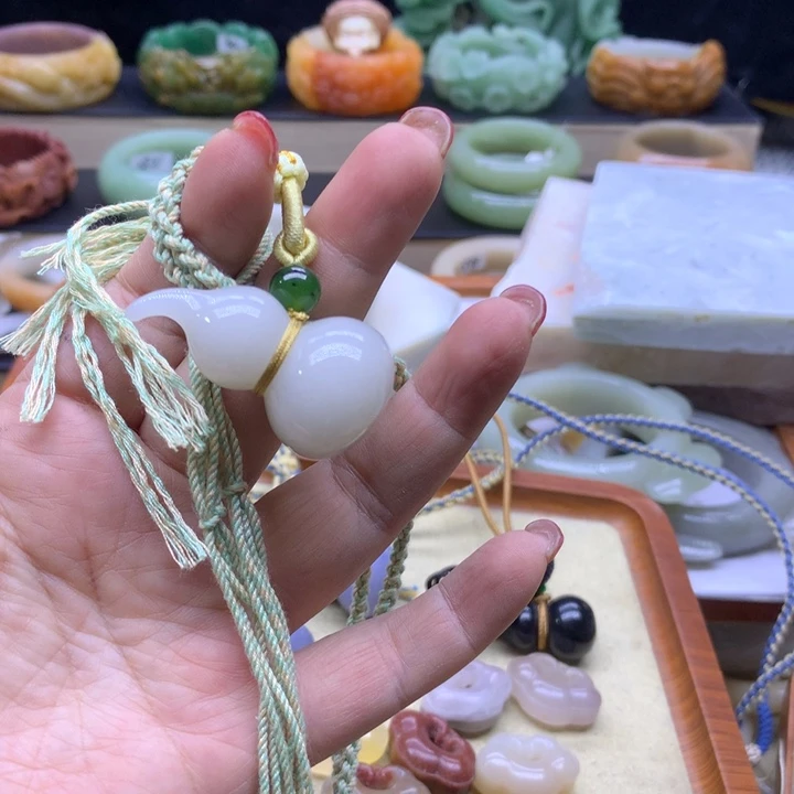 石英质玉12233344556778990未镶嵌