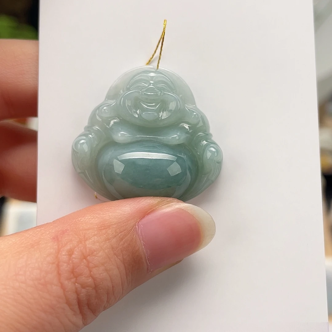 翡翠未镶嵌颈饰佛公