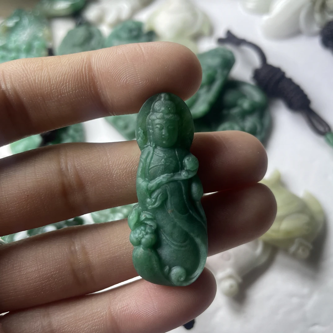 独山玉满绿色观音