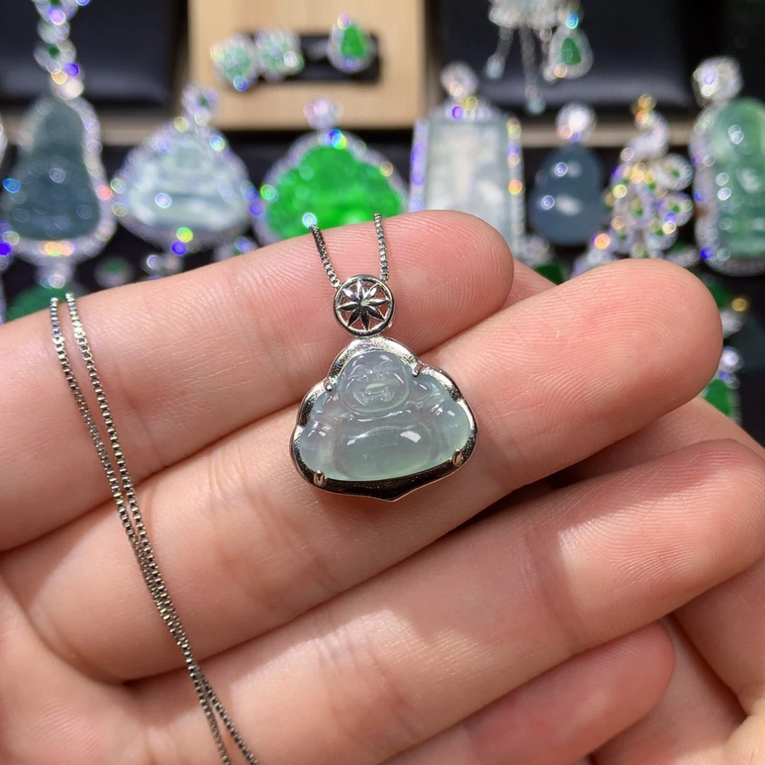 翡翠未镶嵌吊坠(赠链)