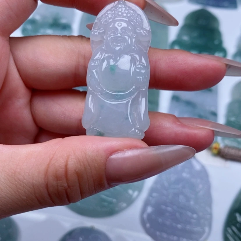 【闪购商品】翡翠未镶嵌颈饰