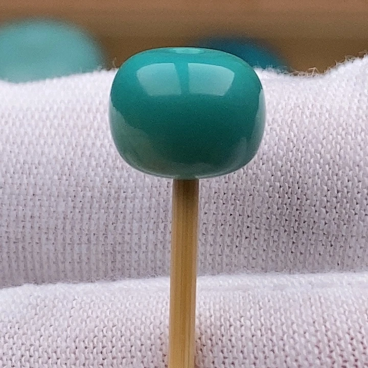 绿松石未镶嵌珠宝奇石10.2