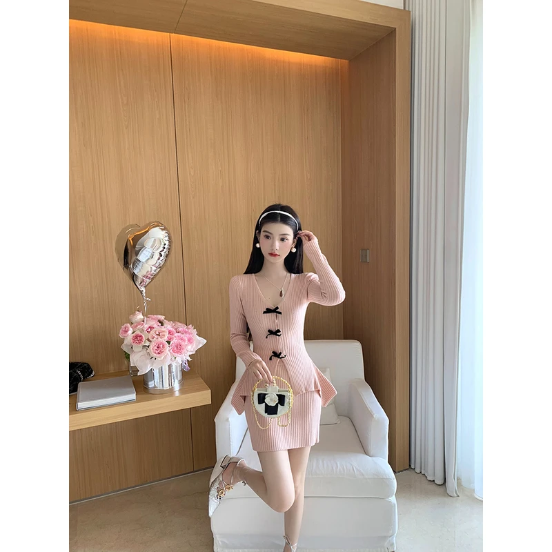 YEXIAOTING叶小婷 湘江恋夏初 粉色蝴蝶结收腰针织开衫半身裙套装