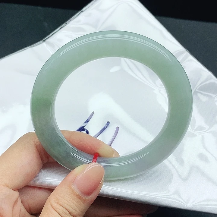 未镶嵌手镯翡翠179