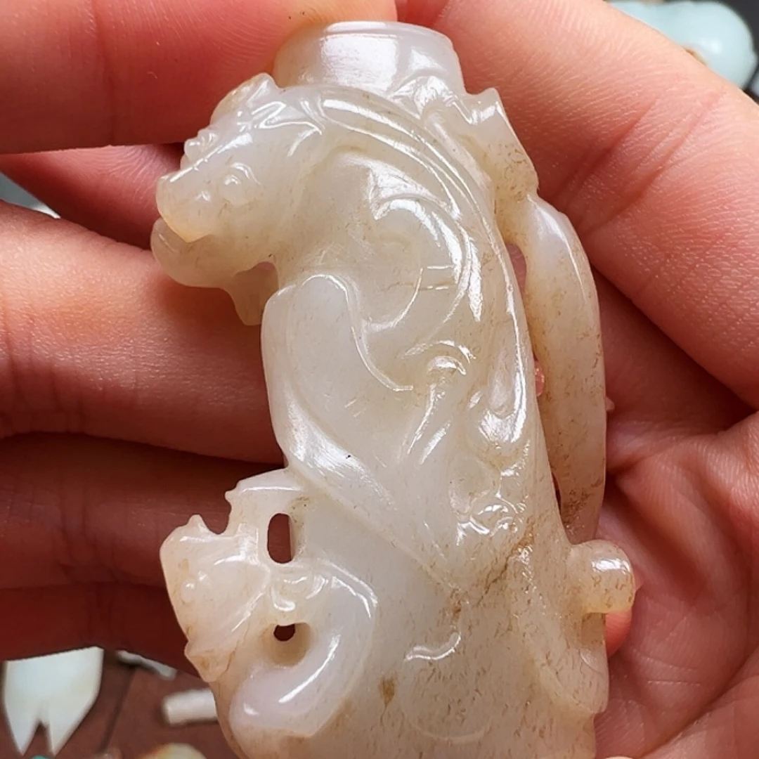 颈饰未镶嵌和田玉鸿***照