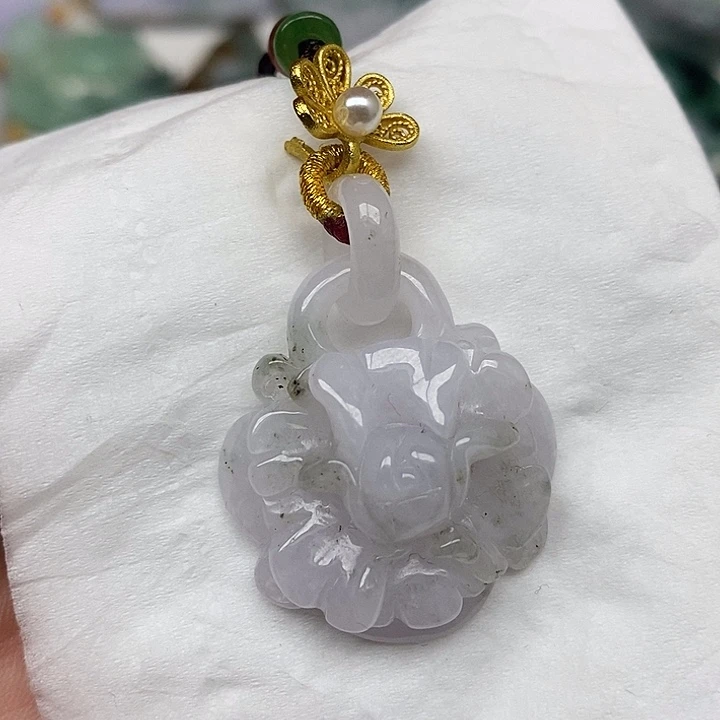 翡翠未镶嵌颈饰17号