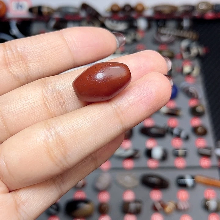 未镶嵌玛瑙/玉髓珠宝半成品?****?