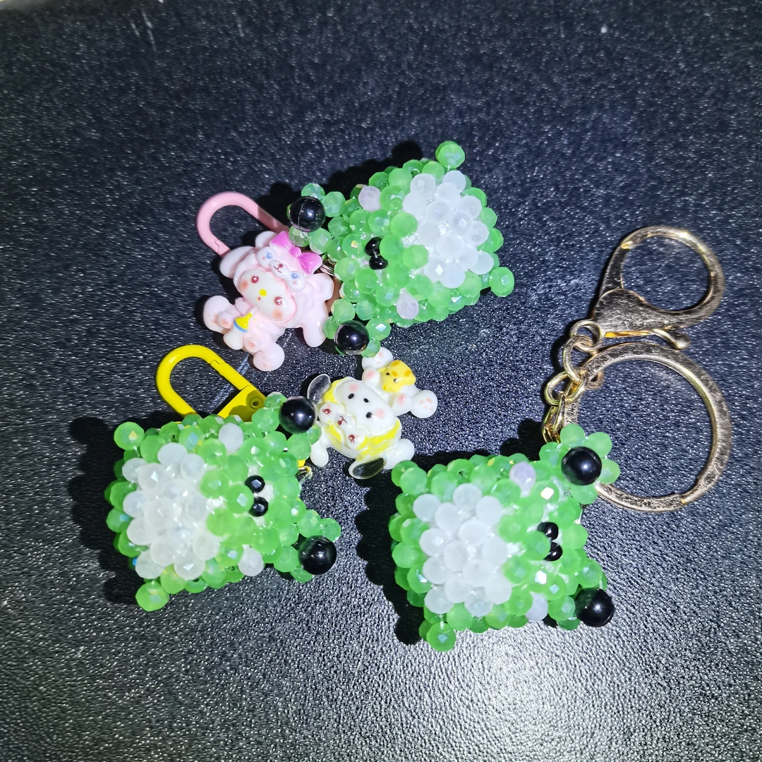 青蛙 手工串珠成品晶晶卡4钥匙扣 图片3款随机发 新疆西藏不包邮