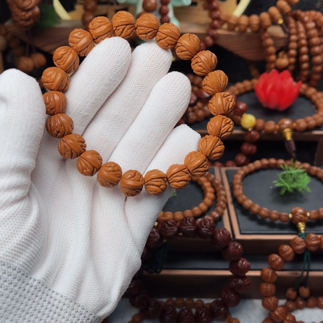 吊坠桃核12➕火麒麟手串