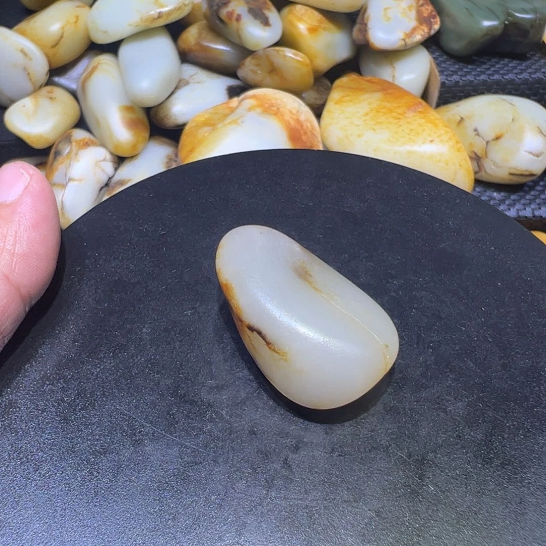 和田玉（子料）未镶嵌颈饰23.5