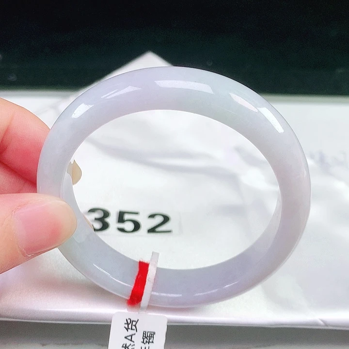 翡翠未镶嵌手镯352