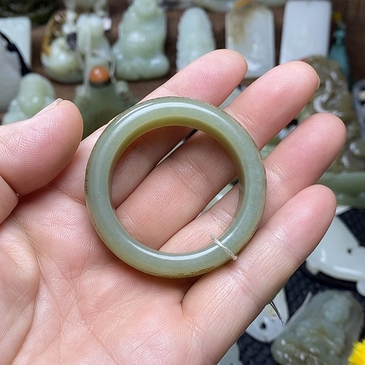 和田玉（糖玉）未镶嵌颈饰