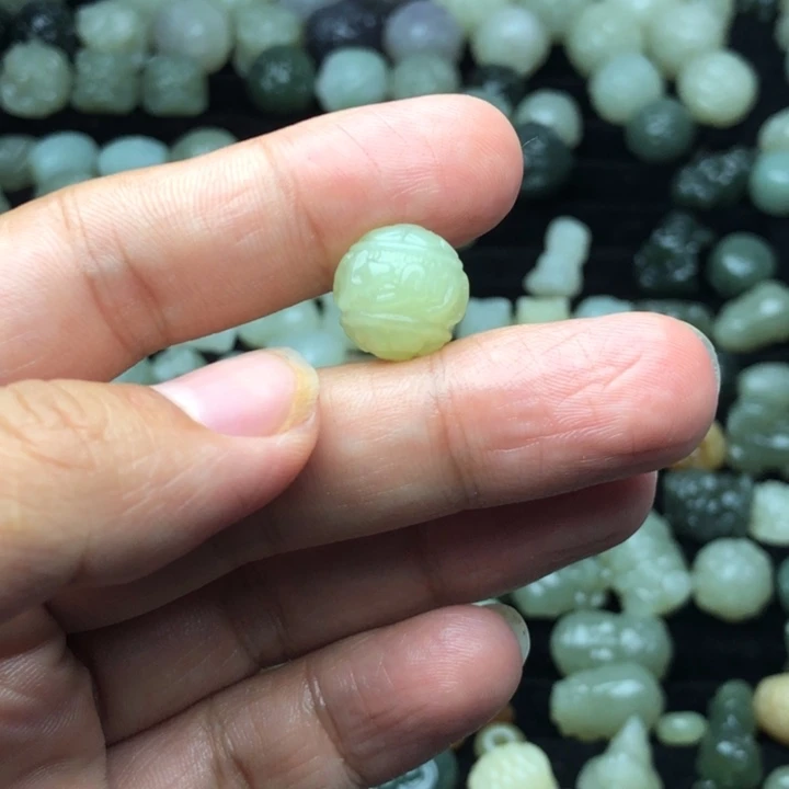 【闪购商品】和田玉未镶嵌颈饰