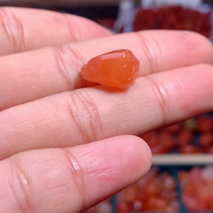 南红玛瑙未镶嵌南红莲蓬