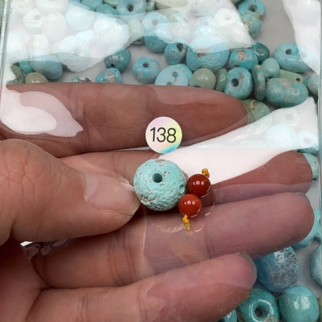 南红玛瑙未镶嵌珠宝奇石