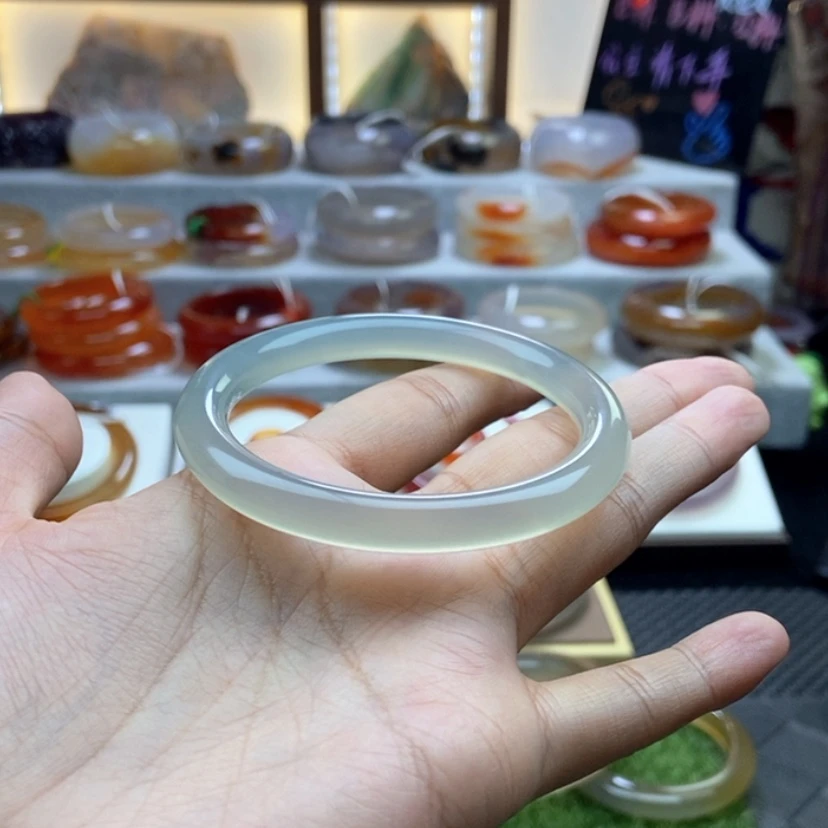 【闪购商品】手镯玛瑙/玉髓未镶嵌铮