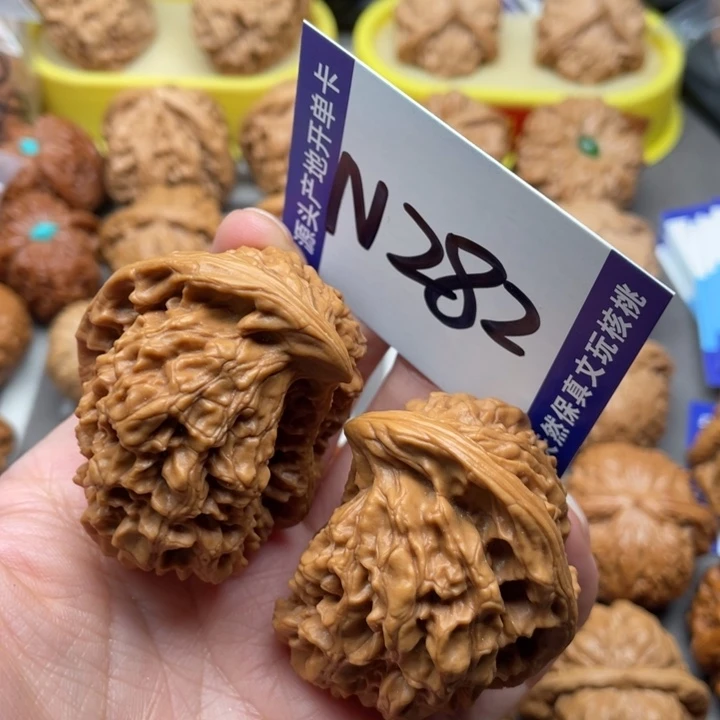 文玩核桃把件座山雕45尺