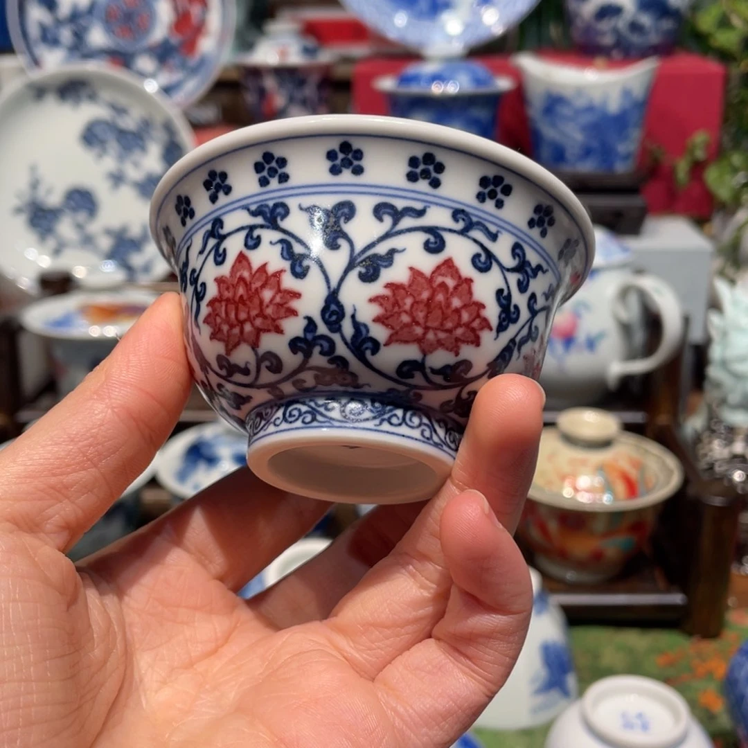 尼****克健健康康平平安安健健康康