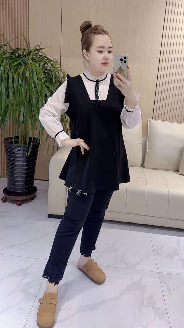 【聪姐推荐】24239欧货洋气时尚显瘦拼接T恤（衣长，胸围126）