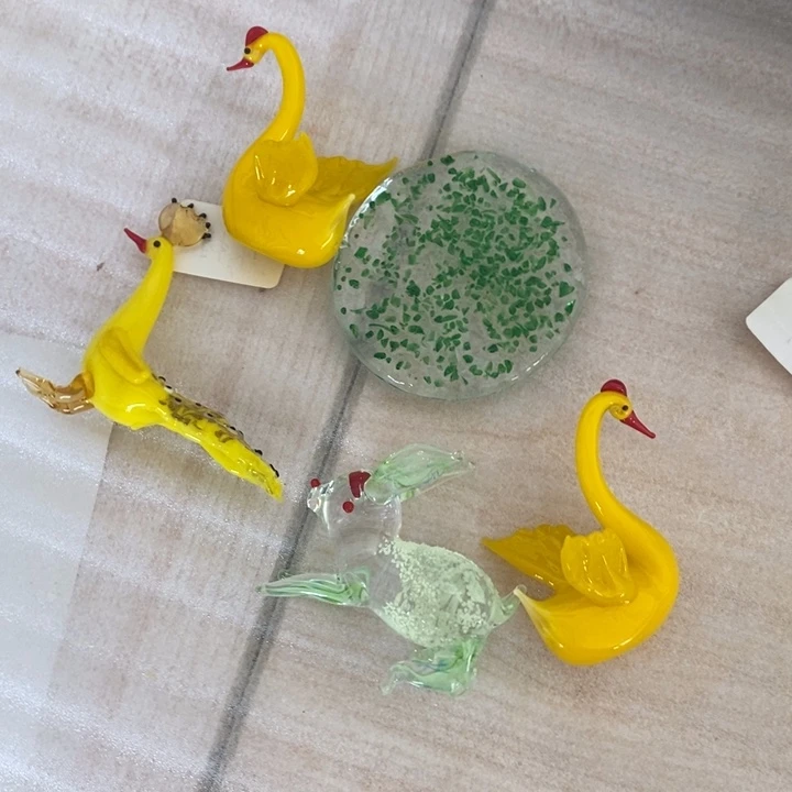 琉璃手工艺品来**长琉璃