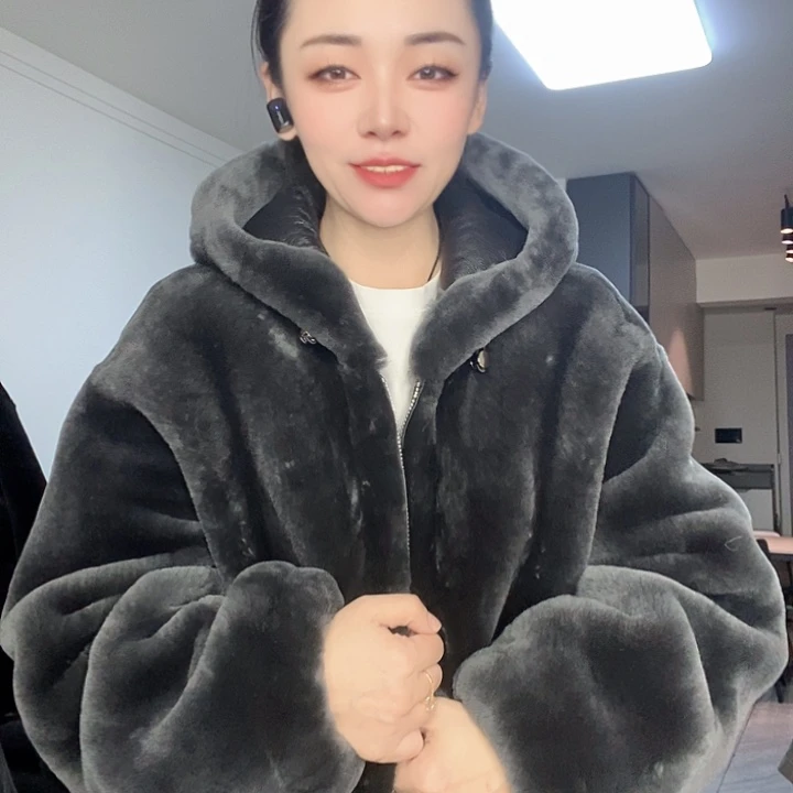 绵羊皮美丽奴皮毛一体L130、X L140斤拍下备注尺码