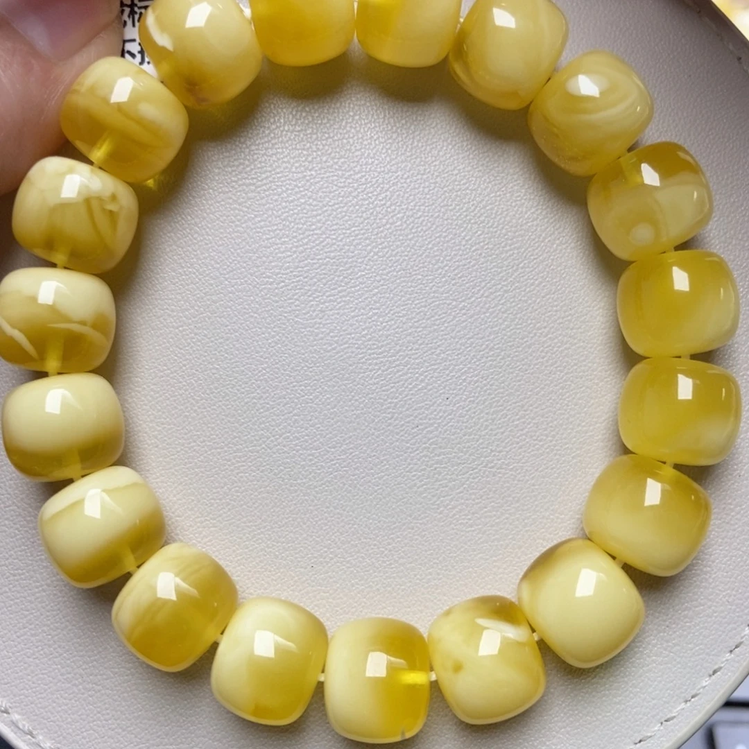 蜜蜡未镶嵌珠宝奇石231