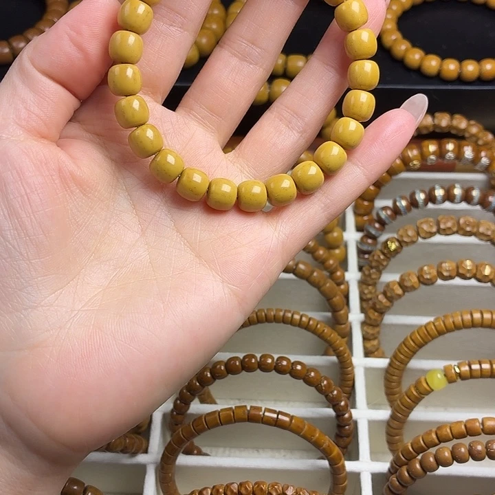 陈***白手串紫金鼠实心鼠老型9