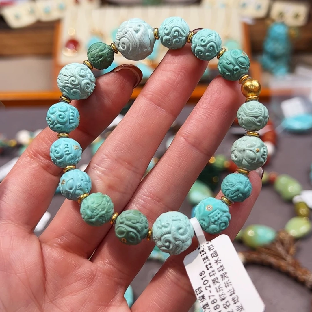 【闪购商品】18K金镶嵌绿松石手串