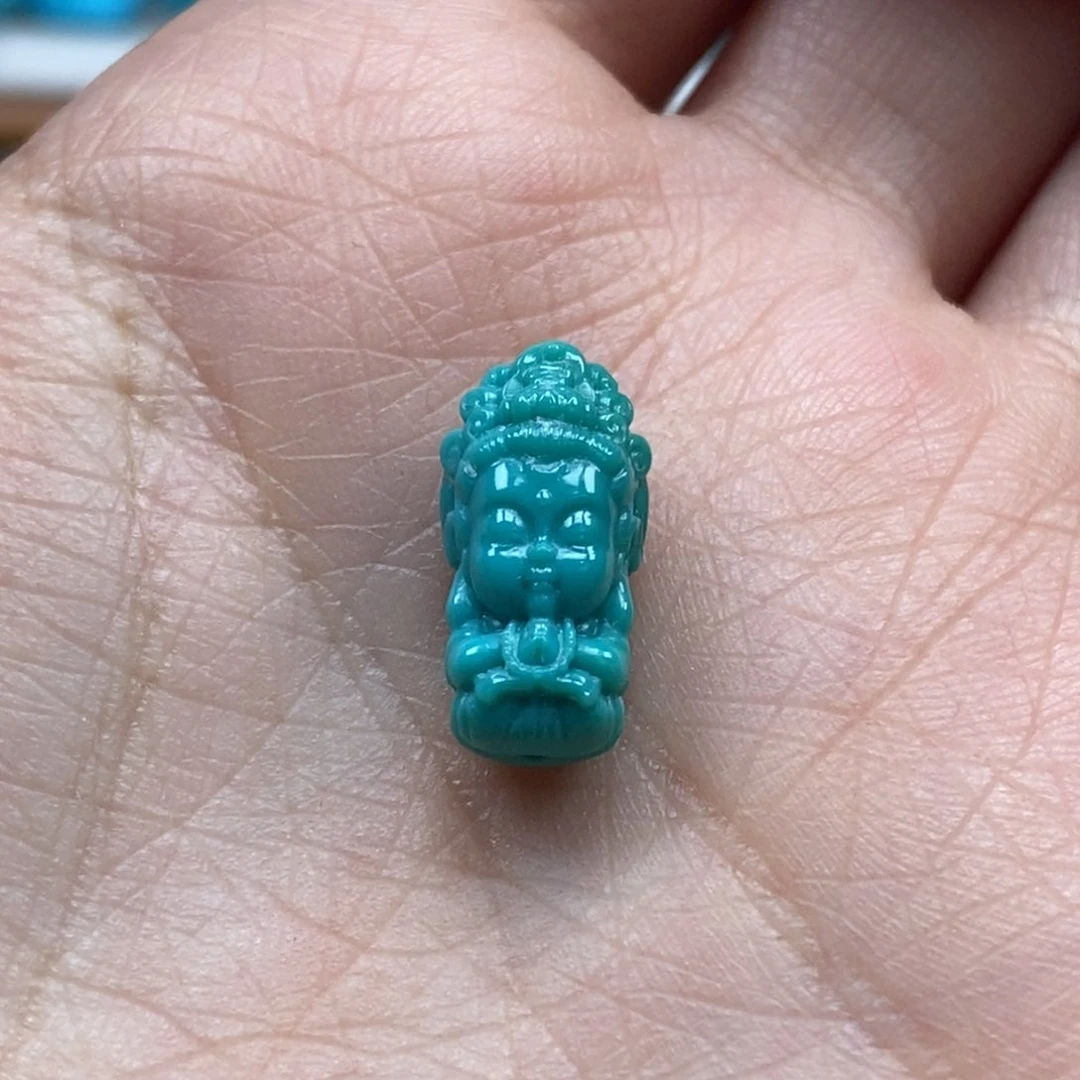 绿松石颈饰未镶嵌