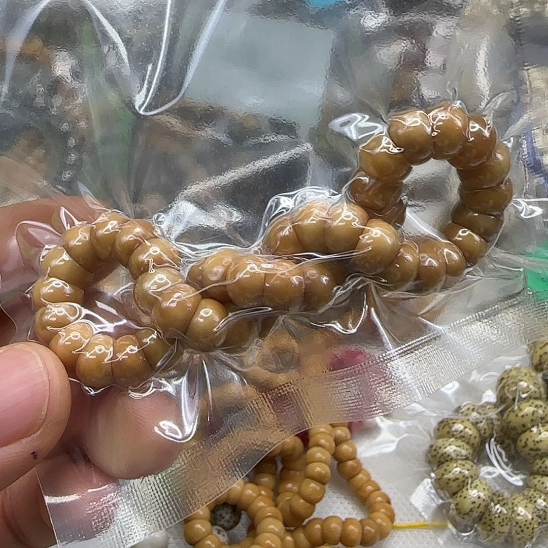 扬***万手串星月菩提243传说龙脊菩提8蒜瓣大肠单圈