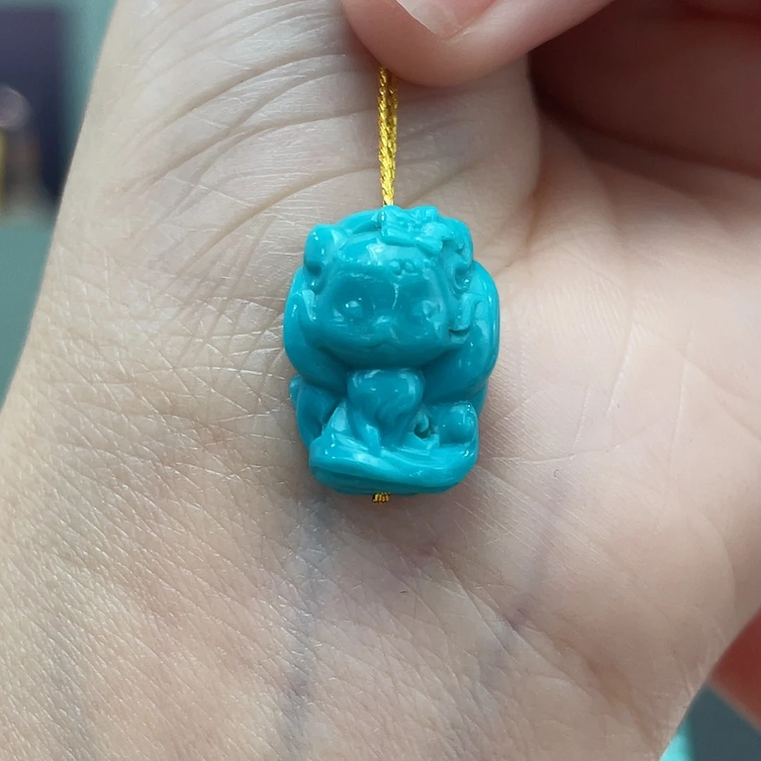 绿松石颈饰未镶嵌