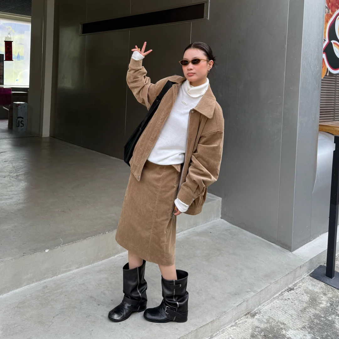 【逸语服饰】2025秋季复古灯芯绒外套+半身裙两件套套装(配腰带)