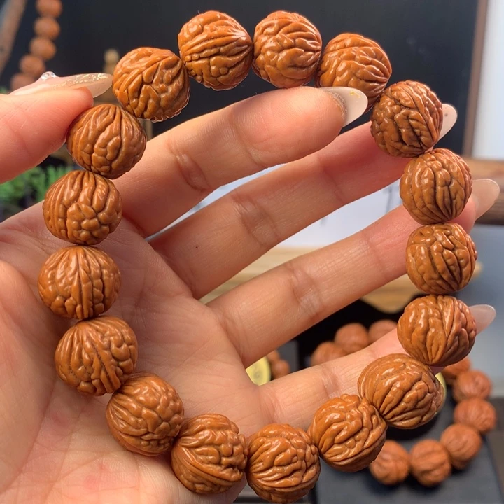 文玩核桃手串16荔枝纹