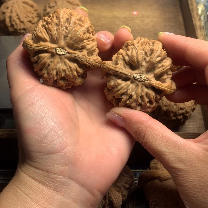 吊坠文玩核桃用****8粗筋