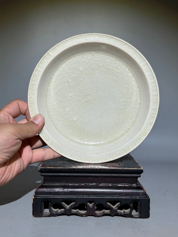 巩县窑，折沿赏盘！