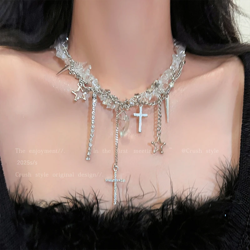 钛钢树脂项链 辣妹碎石爱心流苏锁骨链女高级感小众颈链配饰8878