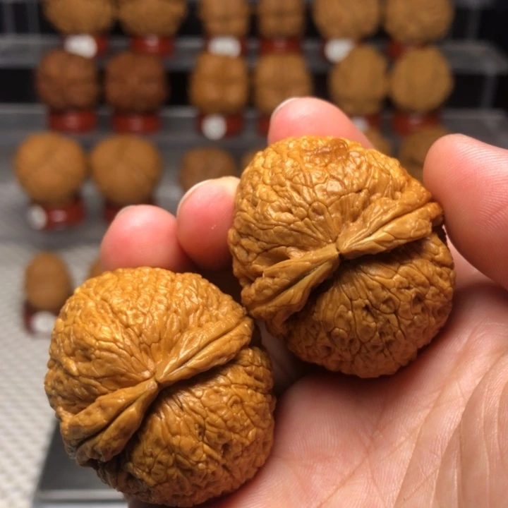 文玩核桃把件13铁将军