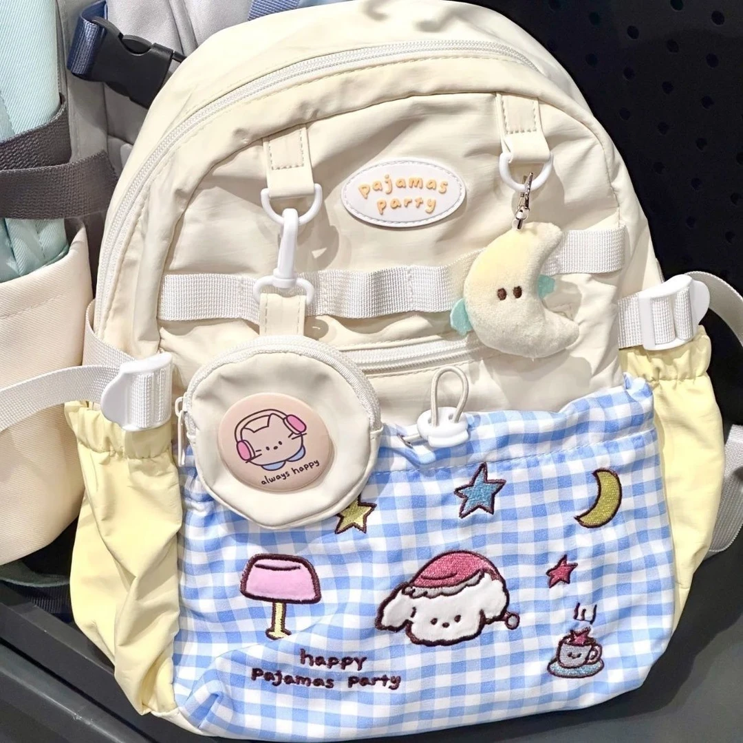 新款初中百搭双肩包少女日系ins背包高颜值学生可爱大容量书包LW