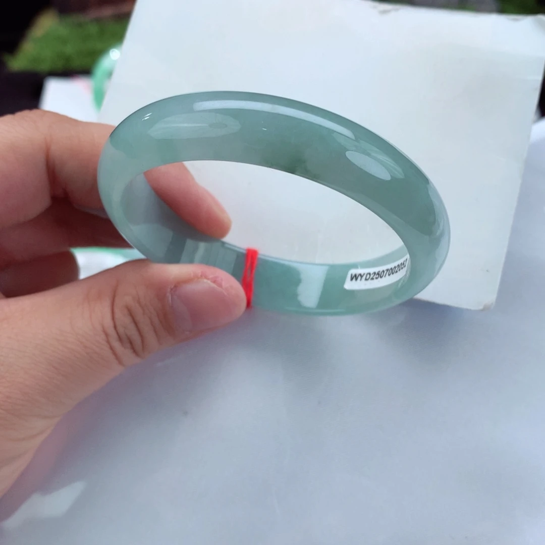 翡翠未镶嵌手镯纯天然缅甸